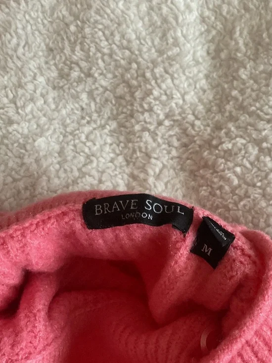 Pink sweater - Picture 3 of 3